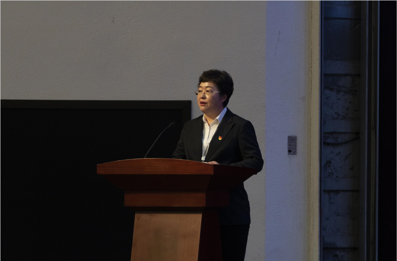 “襄盛舉 聚合力 創佳績”鞍勤集團、溫泉集團、公服集團2022年表彰大會隆重舉行